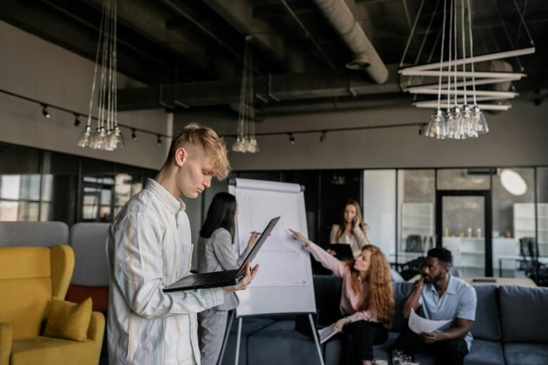 leadership strategies for digital transformation